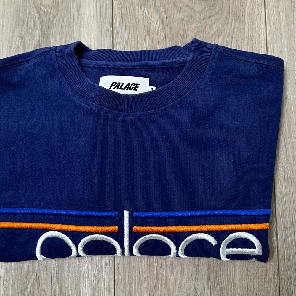 PALACE Blue Crewneck Sweater with Logo. - Picture 4 of 4